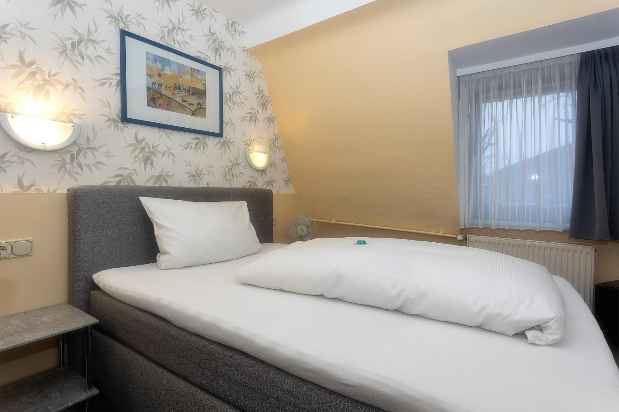 Hotel Westrich Baumholder Buitenkant foto